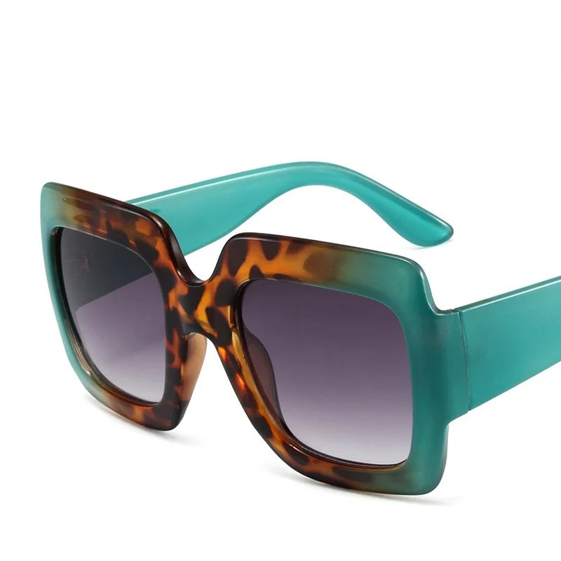 LONSY Travel Chic Square Sunglasses