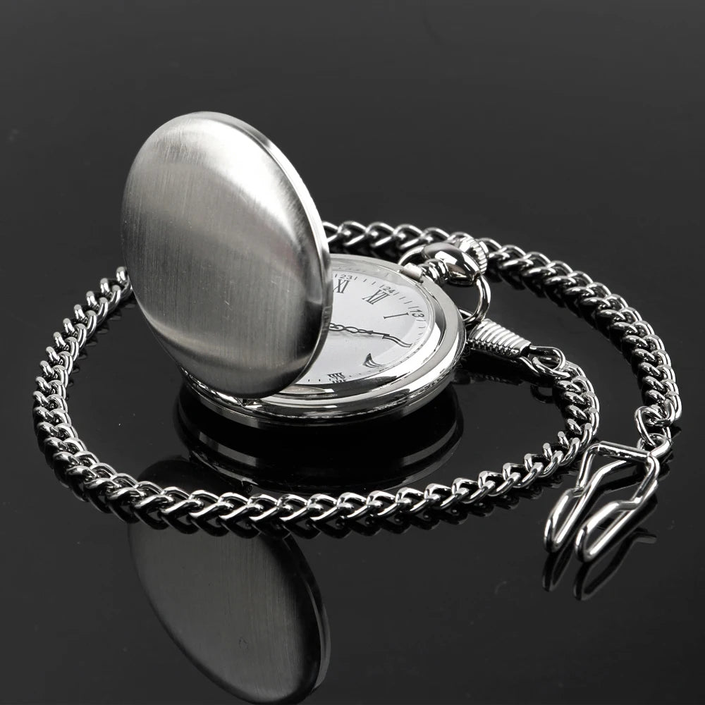 RUNERR Antique Quartz Watch – Classic Vintage Elegance